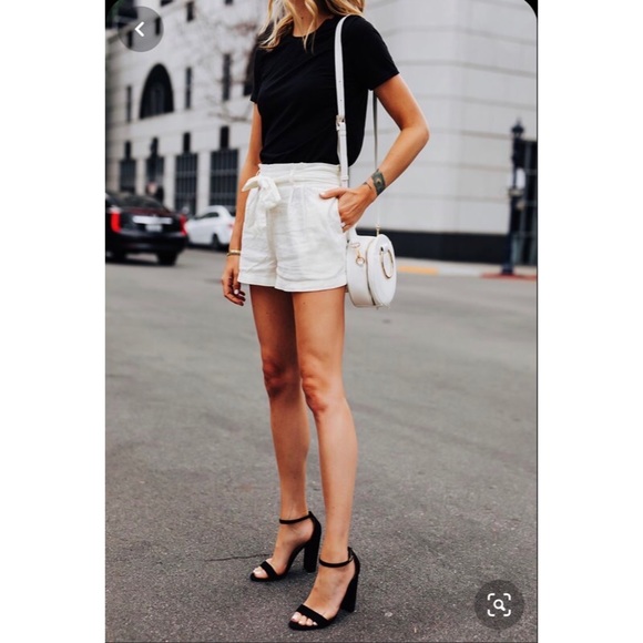 Pants - SALE ⭐️White Shorts⭐️